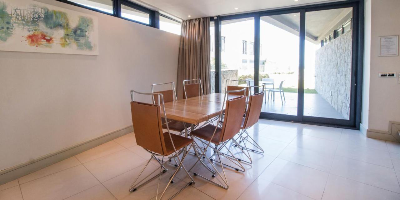 Harbour House Hotel - Le Paradis Apartments Hermanus Bagian luar foto