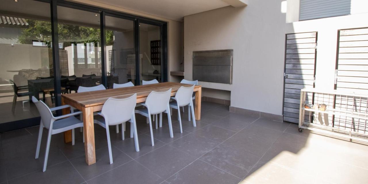 Harbour House Hotel - Le Paradis Apartments Hermanus Bagian luar foto