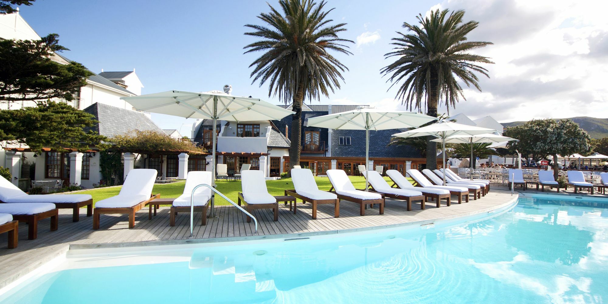 Harbour House Hotel - Le Paradis Apartments Hermanus Bagian luar foto