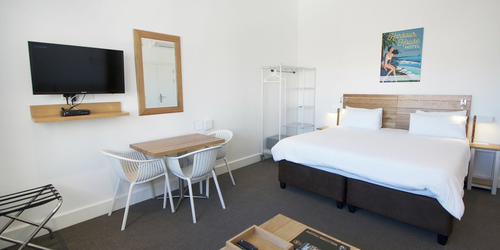 Harbour House Hotel - Le Paradis Apartments Hermanus Bagian luar foto